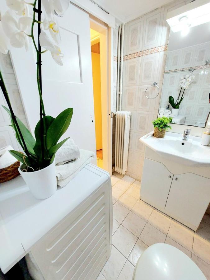 Lovely Equipped Apartment In Kallithea Athen Eksteriør billede